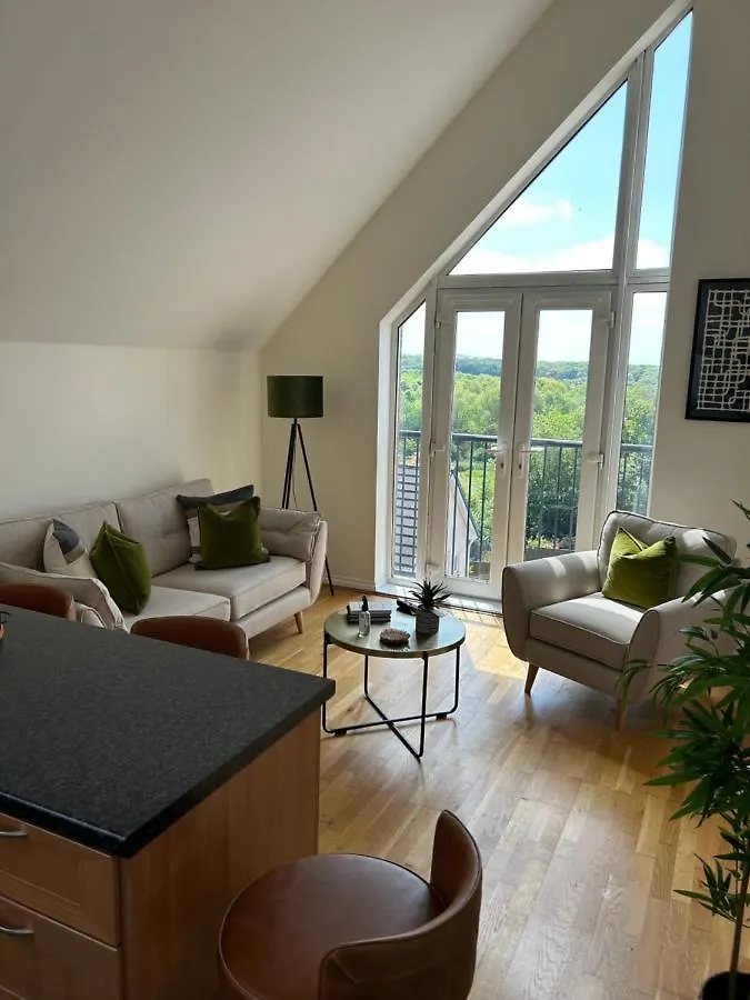 2 Bedroom Luxury Penthouse Apartment Thornaby on Tees