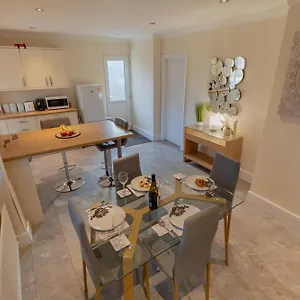  Holiday home Og Retreat Home- Contractor And Family Friendly- Free Wi-fi, Free Parking